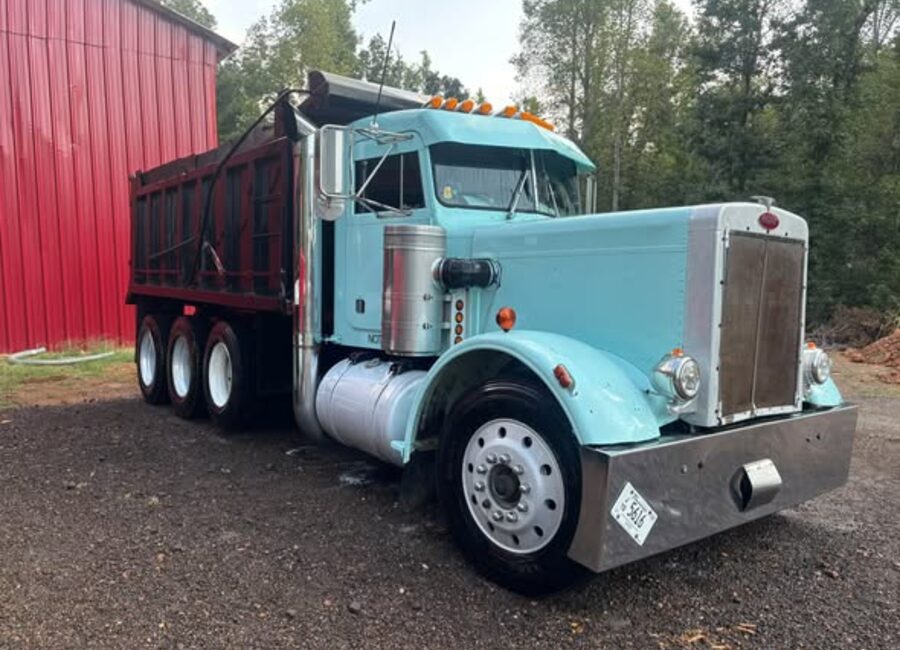 Dump truck detailed