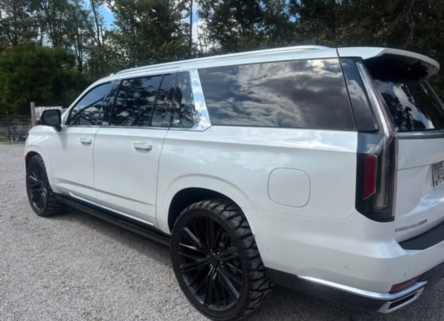 SUV with fresh ceramic window tint